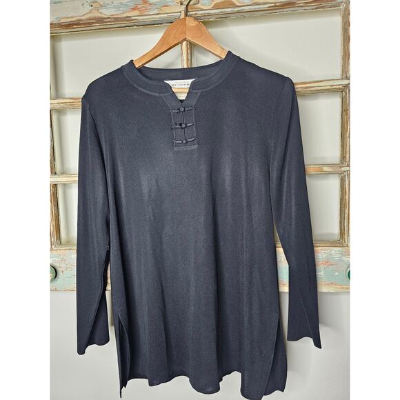 Vintage MIsook Long-Sleeve Pullover Black Tunic Side Vents Size Medium - Picture 2 of 9